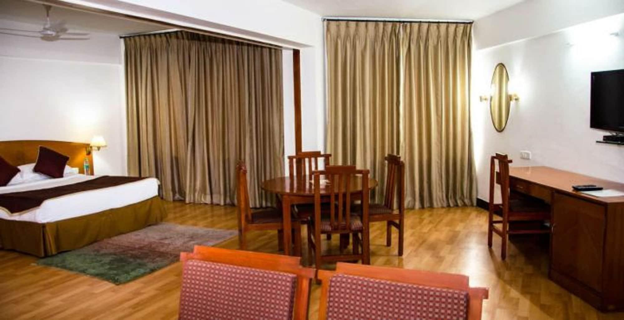 Ramee Guestline Tirupati Hotel Ngoại thất bức ảnh