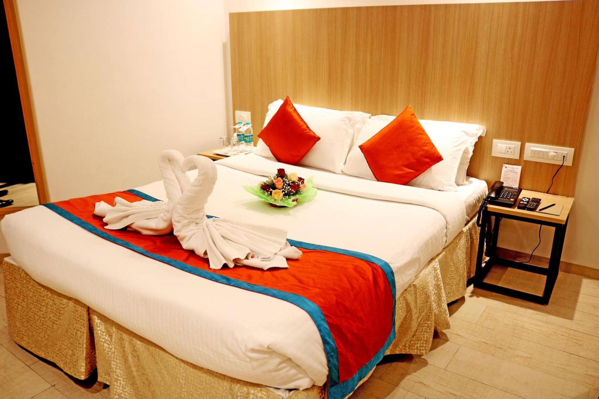 Ramee Guestline Tirupati Hotel Ngoại thất bức ảnh