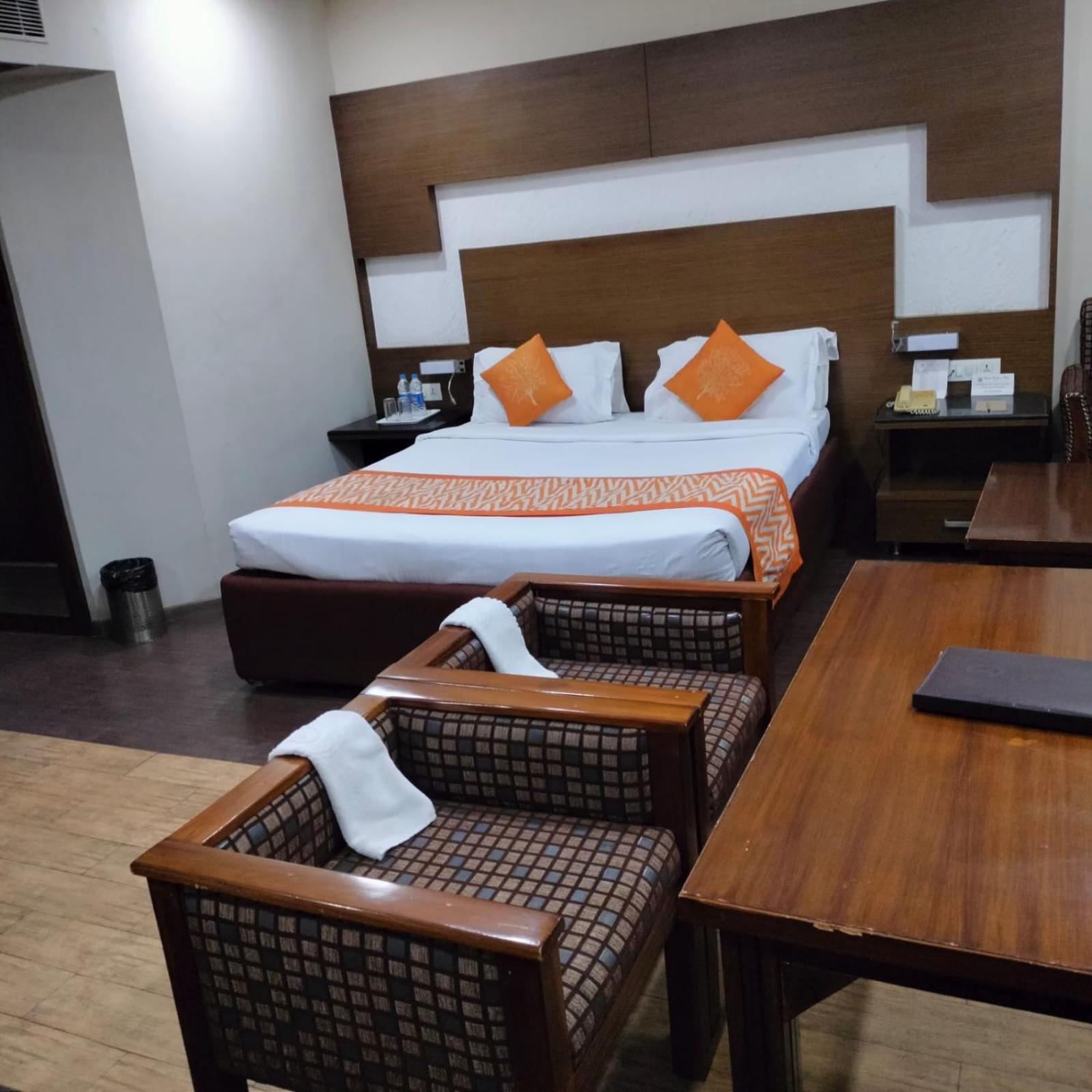 Ramee Guestline Tirupati Hotel Ngoại thất bức ảnh