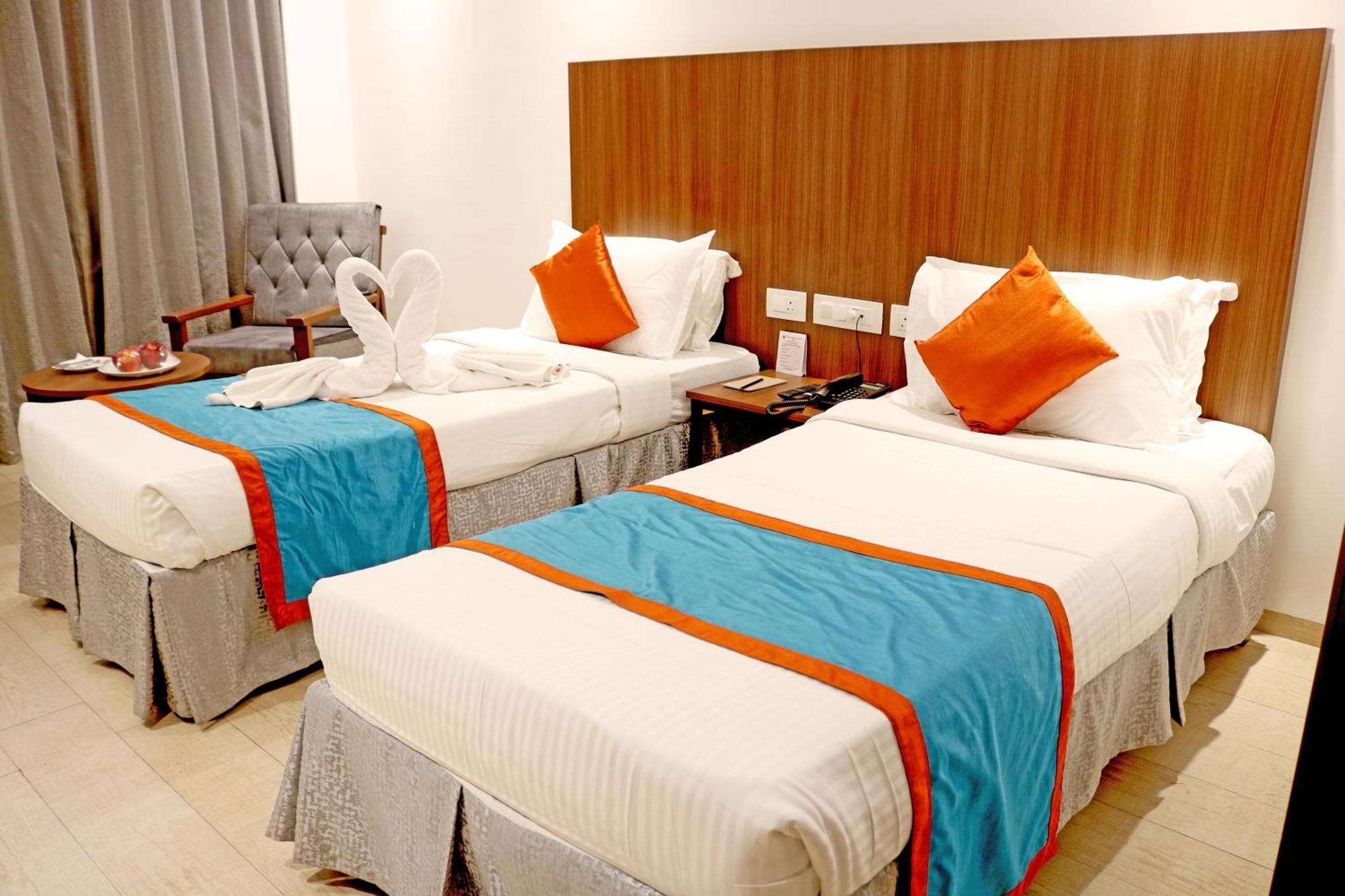 Ramee Guestline Tirupati Hotel Ngoại thất bức ảnh
