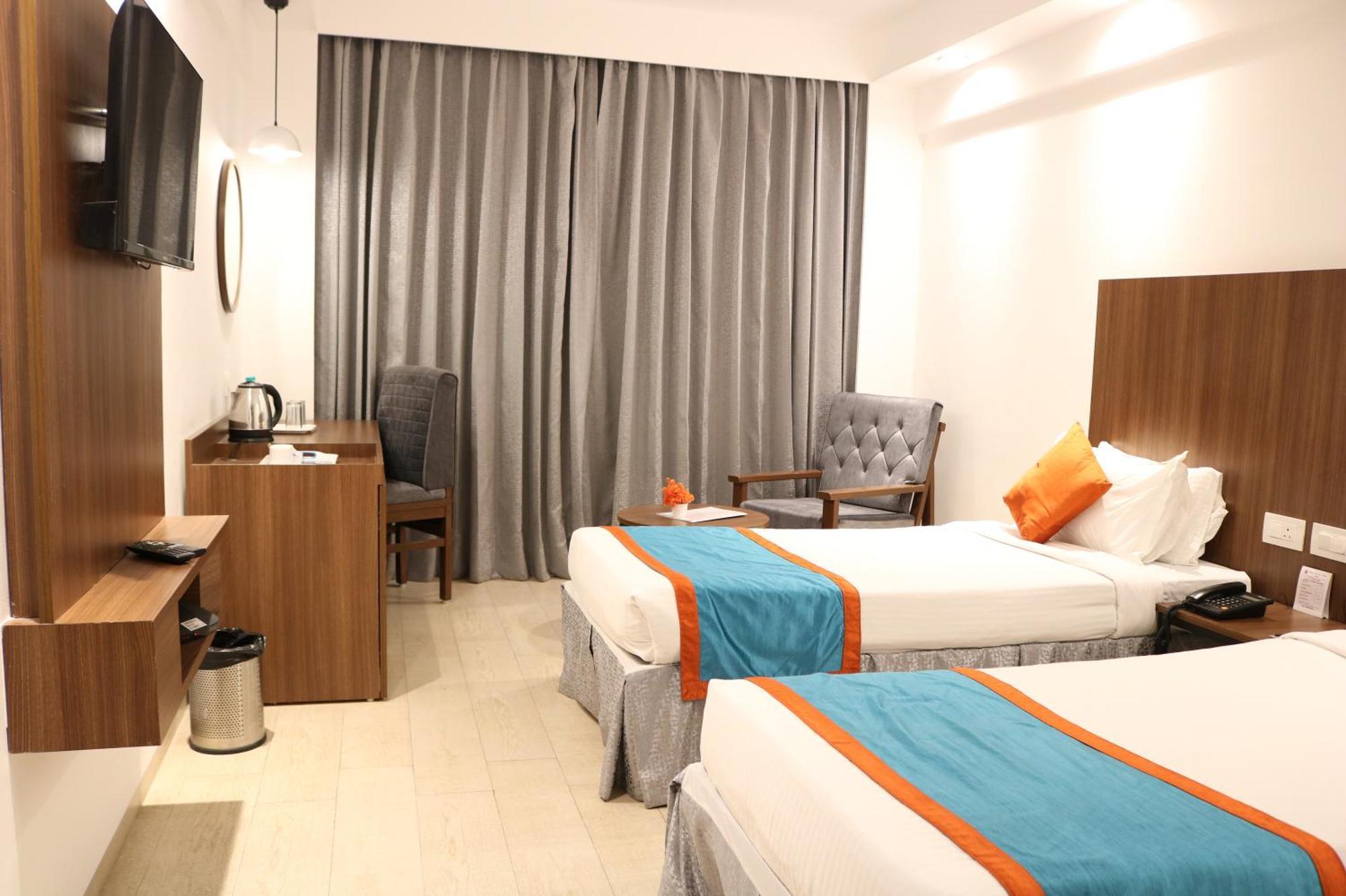 Ramee Guestline Tirupati Hotel Ngoại thất bức ảnh