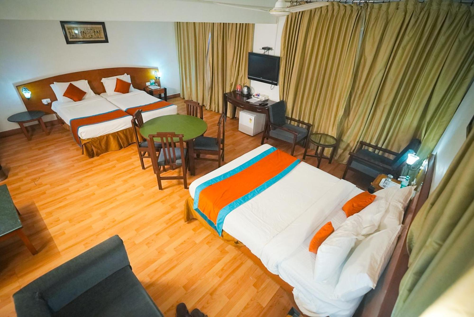 Ramee Guestline Tirupati Hotel Ngoại thất bức ảnh