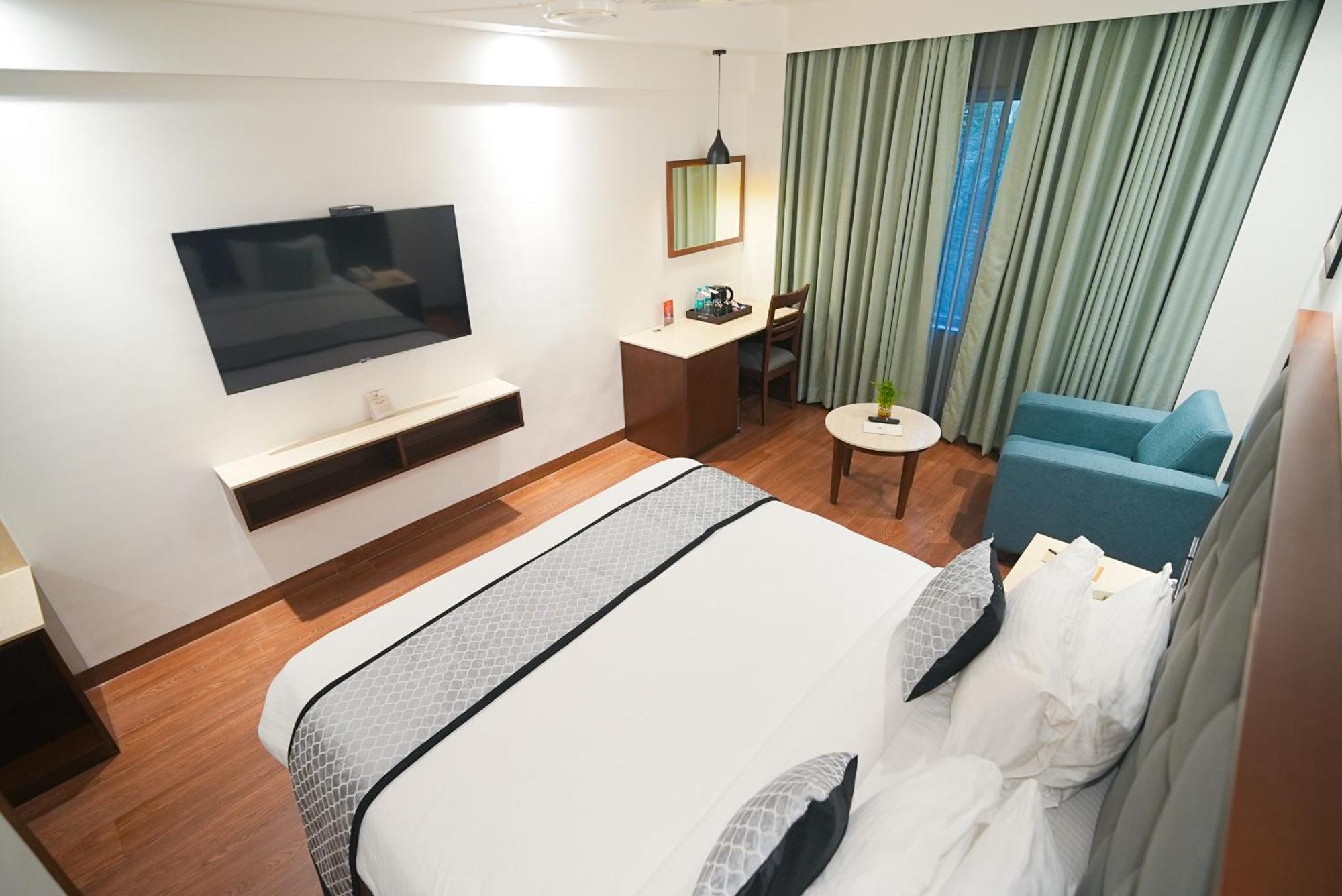 Ramee Guestline Tirupati Hotel Ngoại thất bức ảnh