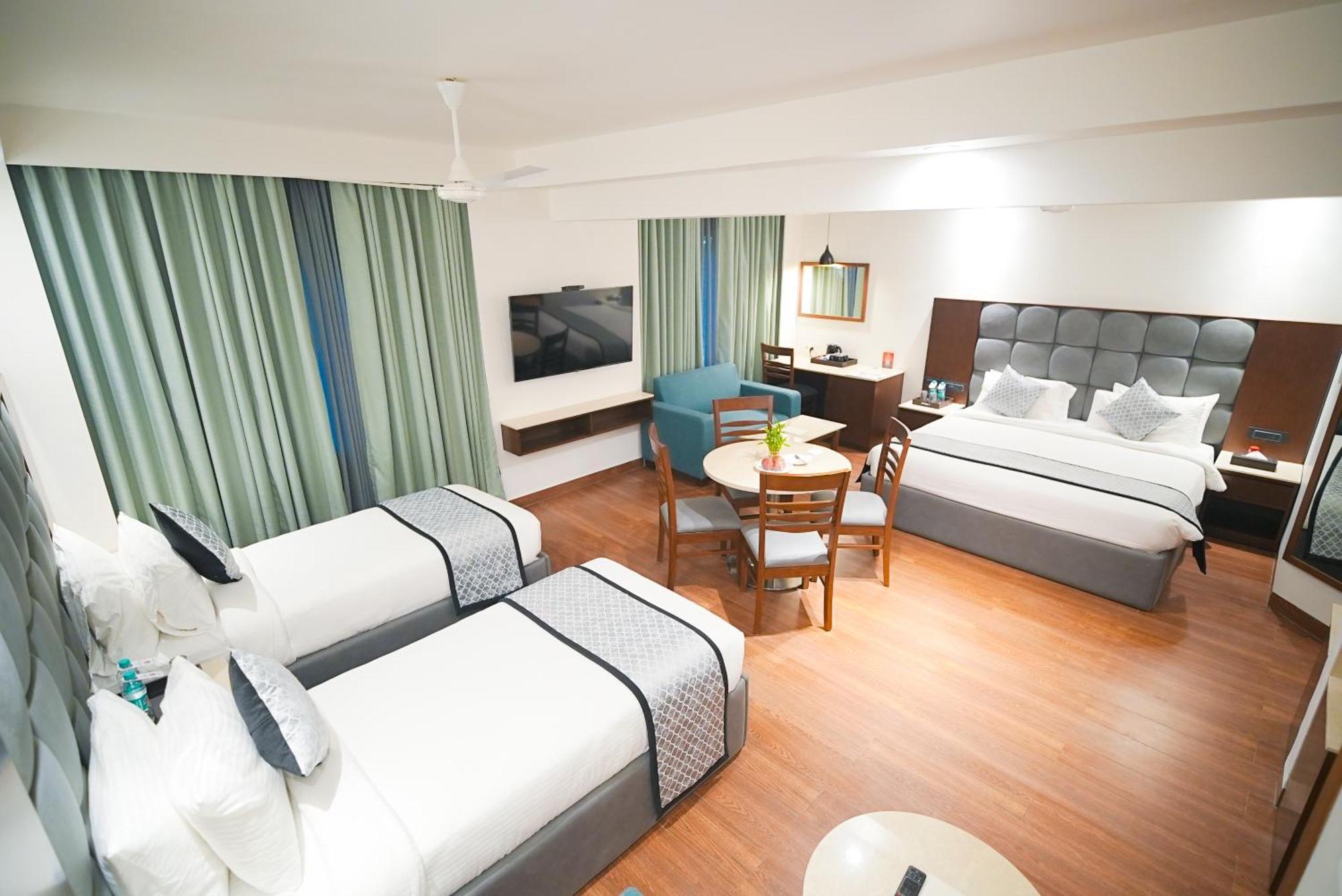 Ramee Guestline Tirupati Hotel Ngoại thất bức ảnh