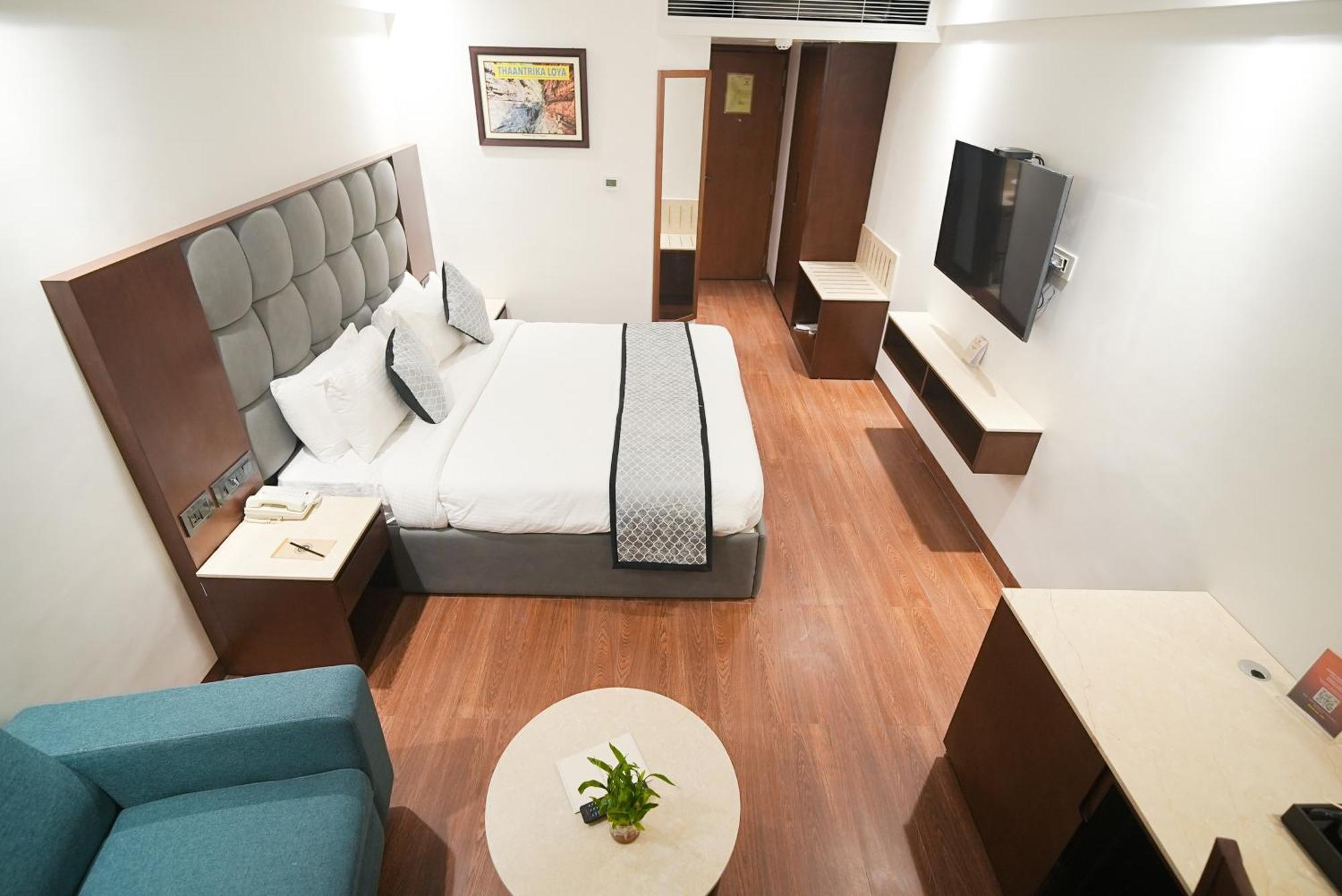 Ramee Guestline Tirupati Hotel Ngoại thất bức ảnh