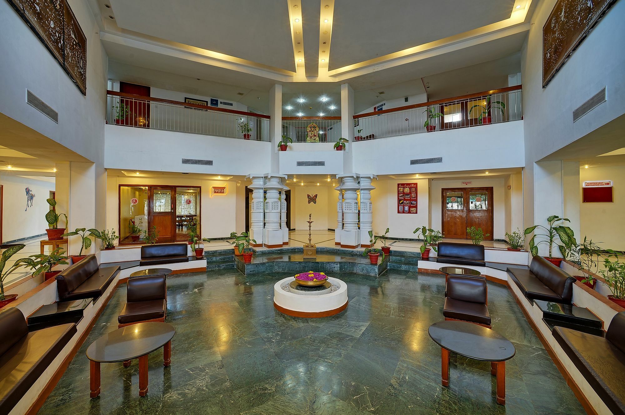 Ramee Guestline Tirupati Hotel Ngoại thất bức ảnh